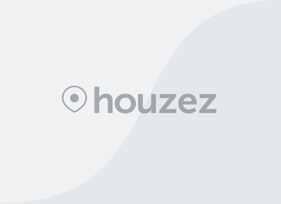 Renovated apartment at last floor